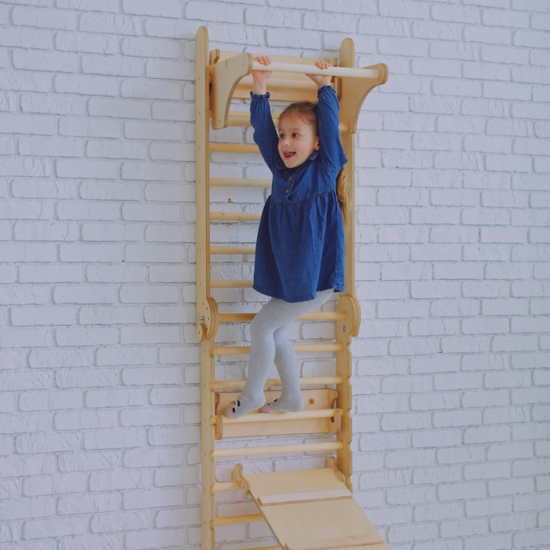 Houten Zweedse Muur / Klimladder voor kinderen + Schommelset + Glijplank + Kunst-uitbreiding.